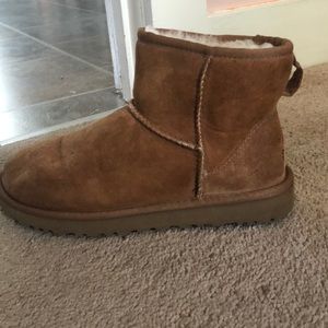 Mini Uggs Tan